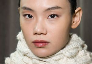 Les lèvres « baies glacées » : la tendance make-up des défilés à adopter dès maintenant