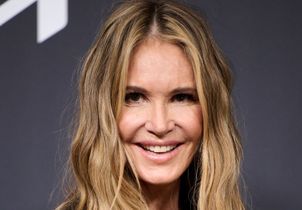 À 62 ans, Elle Macpherson prend la pose en sous-vêtements et affole la Toile