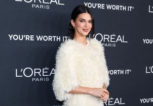 Comment Kendall Jenner rend le chignon « effortless » glamour et désirable cet hiver 