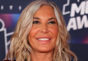 « Est-ce que mon âge est un gros mot ? » : à 62 ans, Zazie répond aux injonctions sur le vieillissement
