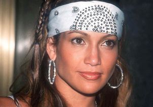 Jennifer Lopez fait revivre son look « Jenny from the block » sur Instagram