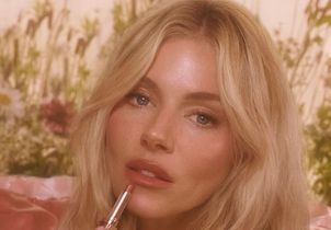 Best-of beauté : Sienna Miller, nouvelle muse Charlotte Tilbury, les pops-up beauté du moment 