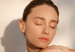 Ce nouveau soin visage aux électrolytes promet 100 heures d’hydratation continue 