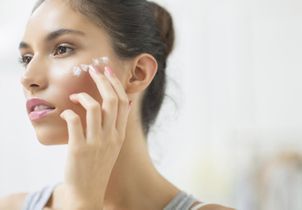 5 remèdes naturels pour dire adieu aux cicatrices d’acné