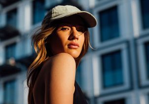 Carence en vitamine D : faut-il continuer les suppléments même quand le soleil est là ?