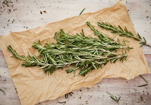 Le romarin, l’allié naturel pour assainir et protéger sa maison