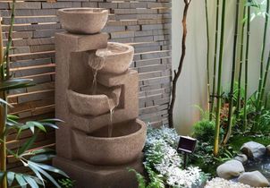La fontaine à eau DIY : l’astuce déco pour un jardin plus frais en été