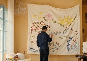 Un peintre imagine la parfaite collection de linge pour un intérieur arty