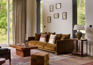 Le secret d'une designer pour rendre un intérieur confortable sans surcharger l'espace