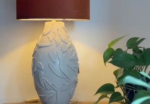 L’astuce que l’on adore pour transformer une vieille lampe avec de l’argile autodurcissante