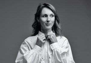 Entre Comédie-Française et vidéos sur internet, on a passé une heure avec la pétillante Pauline Clément 