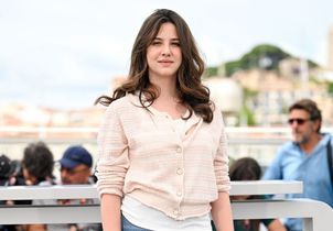 Qui est Saül Benchetrit, fille de Samuel Benchetrit et Anna Mouglalis qui joue Marie-Claire Chevalier ?