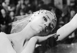 Après Jackie Kennedy, voici la nouvelle légende qu’incarne Naomi Watts