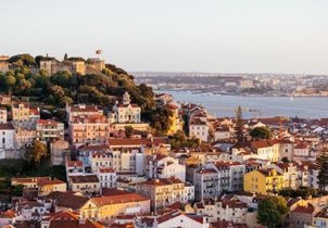 Vacances d’été : Voici les 5 destinations les plus accessibles financièrement selon les 18-35 ans 