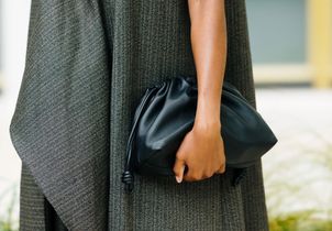 Selon les podiums, cette forme de sac sera partout cette saison