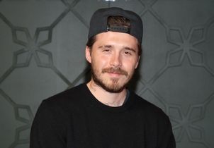 Avec un t-shirt à message, Brooklyn Beckham répond avec humour aux polémiques qui secouent sa famille