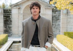 La veste courte Chanel, l'une des pièces fétiches des célébrités en 2026