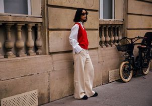 Comment porter le pantalon large avec féminité ?