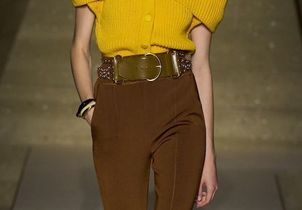 Et si le skinny revenait vraiment ? 10 looks repérés sur les podiums qui vont vous faire aimer cette pièce controversée