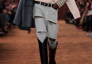 Pantalon peekaboo : quelle est cette tendance adorée par Lady Diana que l’on voit partout ?