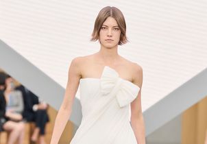  Tendance de l’été 2026 : comment porter la robe blanche ? 