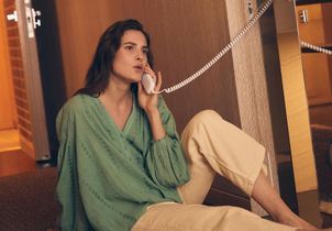 Cette blouse bohème est la plus vendue du moment chez Vanessa Bruno 