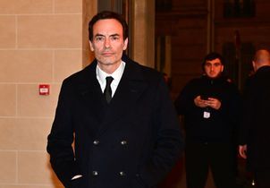 Anthony Delon : loin des querelles familiales, il partage un Noël convivial avec ses filles à Douchy