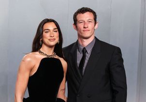 Dua Lipa et Callum Turner : 26 robes, musée privatisé, les dessous de leur mariage complètement fou 