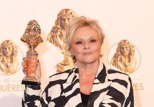 « J’espère que ça lui a fait plaisir » : Muriel Robin revient sur son mot à Pierre Palmade pendant les Molières 