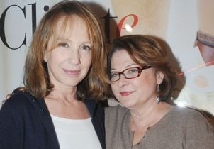 Josiane Balasko : la comédienne émue aux larmes en évoquant le décès de Nathalie Baye