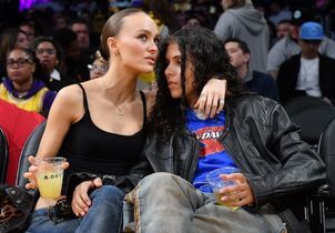 Lily-Rose Depp et Danielle Balbuena, alias 070 Shake : leur histoire d’amour en images