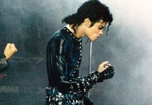 Michael Jackson : retour en images sur la vie controversée du roi de la pop