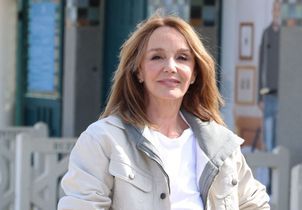 « Une douleur immense » : Philippine Leroy-Beaulieu se remémore sa difficile arrivée en France