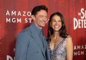 À New York, Hugh Jackman et sa nouvelle compagne Sutton Foster apparaissent plus amoureux que jamais