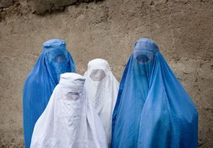 Afghanistan : qu'est-ce que ce nouveau code pénal qui légalise les violences conjugales ?