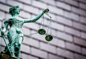 « C'est en m'avilissant qu'il se procurait son plaisir » : le témoignage de Laëtitia R., la nouvelle affaire Mazan 