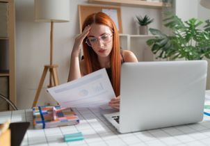 Dans le budget de Anna, 32 ans : « Je vis sur un découvert depuis des mois »