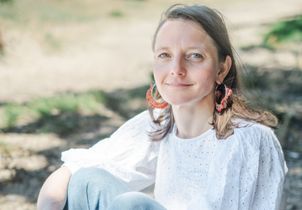 « La vie a repris des couleurs » : la reconstruction de l'ex-otage Cécile Kohler
