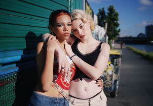 Génération « Euphoria » : paillettes, anxiété et désillusion, plongée dans les récits d'ados sous influence