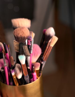 Ce produit promet de nettoyer vos pinceaux de maquillage en 30 secondes chrono