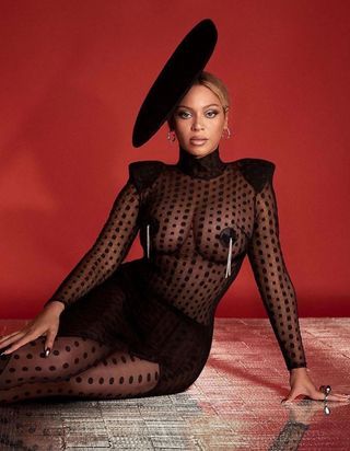 Beyoncé : la chanteuse remixe Madonna dans une nouvelle version de « Break My Soul »