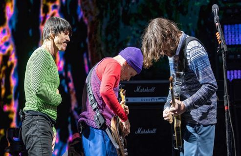 Vieilles Charrues : le festival s’offre les Red Hot Chili Peppers pour plusieurs millions d’euros