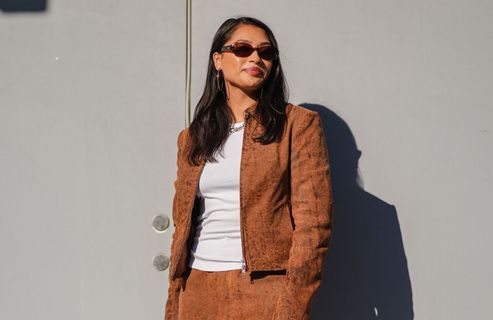 Daim : 5 idées de looks à moins de 250 € pour adopter la matière tendance de la rentrée