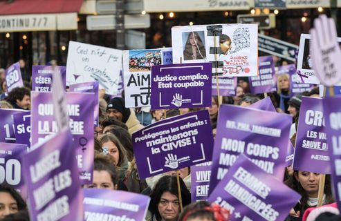 Gratuité des soins, formations... Une coalition présente 140 mesures contre les violences sexuelles