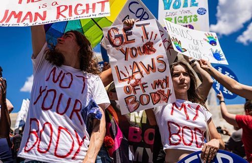 IVG aux États-Unis : en pleine campagne présidentielle, les mauvais chiffres sur la mortalité infantile