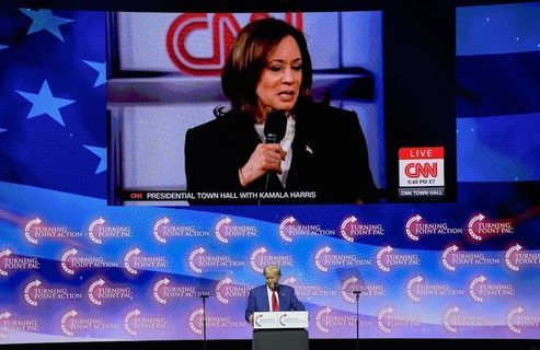 Présidentielle américaine : comment Kamala Harris et Donald Trump se sont affrontés tout le week-end