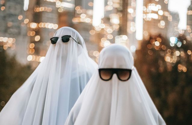 Quel costume de couple porter pour Halloween selon votre signe astrologique ?