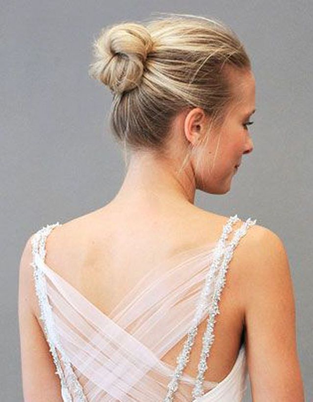 Chignon Sur Cheveux Courts Et Fins Chignon de mariage cheveux fins - Je veux un joli chignon de mariée