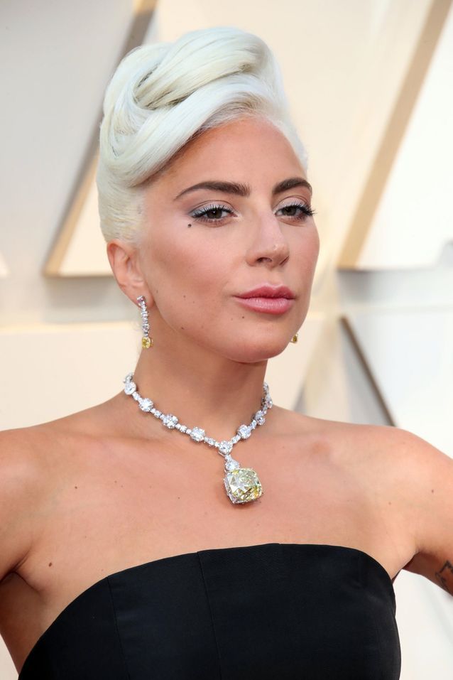 Oscars 2019 Lady Gaga Jennifer Lopez Miley Cyrus Les Plus Belles Coiffures Du Tapis Rouge Elle