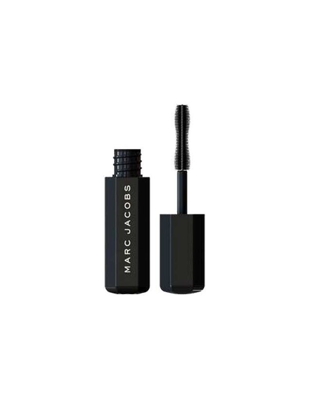 Mascara Volume Spectaculaire Marc Jacobs Beauty Les Meilleurs Mascaras Au Banc Dessai Elle 